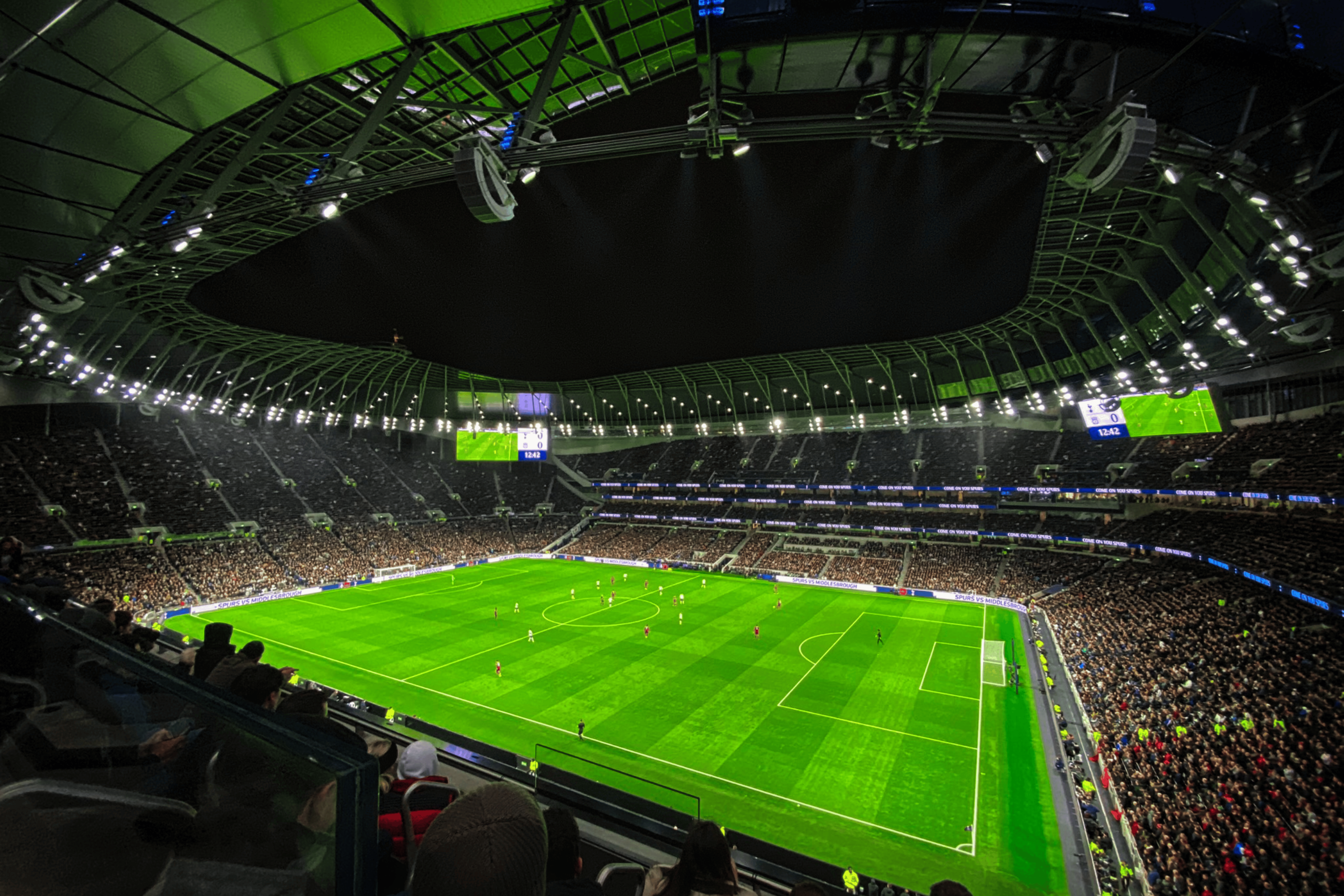 Vive el fútbol al 100% gracias al inglés
