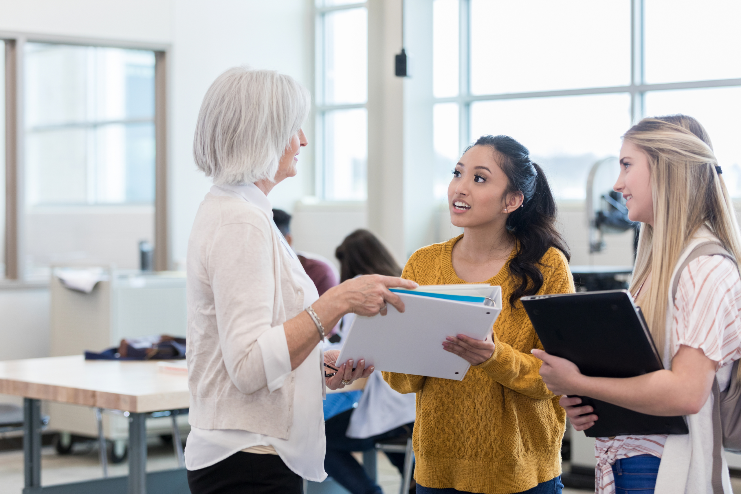 Se aprende más rápido con un profesor nativo